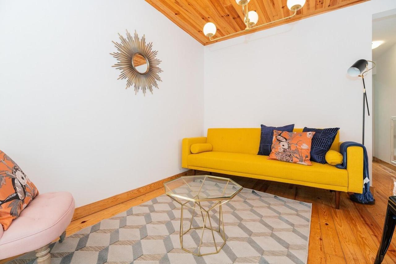River View 1Bdr Apt In Alfama Close To Tram Lisboa Eksteriør bilde